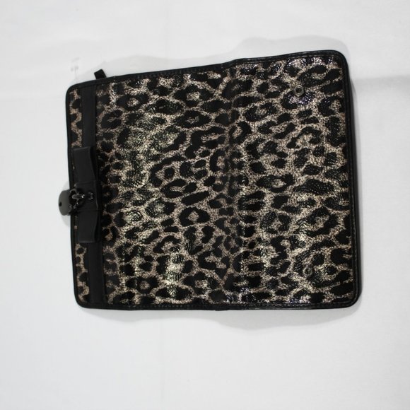 Lula Elegant Woman Wallet - Picture 4 of 5